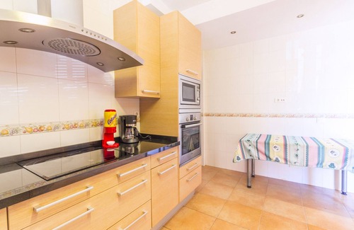 Puerto de la Torre Villa | Cubo's Villa Puerto de la Torre / Wifi / piscina / climatización / jardín
