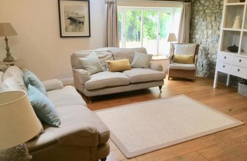 Llandovery Casa | Cuckoo Barn at Penygaer farm near the Brecon Beacons