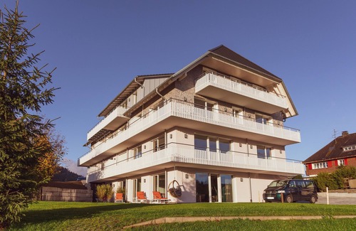 Hinterzarten Apartamento | Cuckoo - Waldfunkeln Lodge