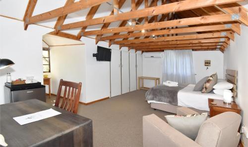 Makhado Casa | Cuckoos Nest Guest House
