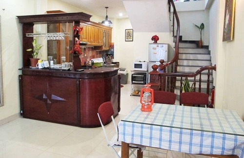 Yen Phu Apartamento | Cucku Yen Hoa - Apple room