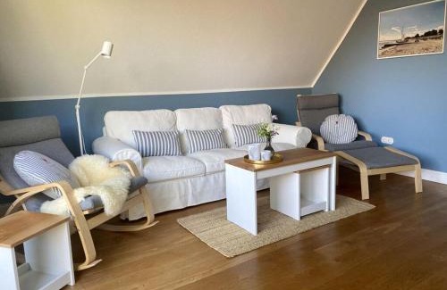 Gronenberg Casa | Cuddly Shell Modern retreat