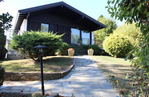 San Damiano dʼAsti Cama Y Desayuno | Cugi Bed and Breakfast