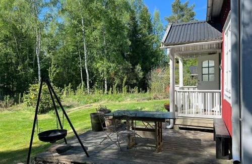 Ostra Amtervik Casa | Cultural Cottage By Lake Fryken In Värmland