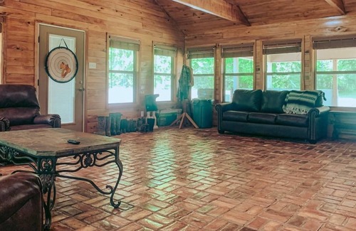 McCall Creek Casa | Cummins Creek-a Camp in the Woods