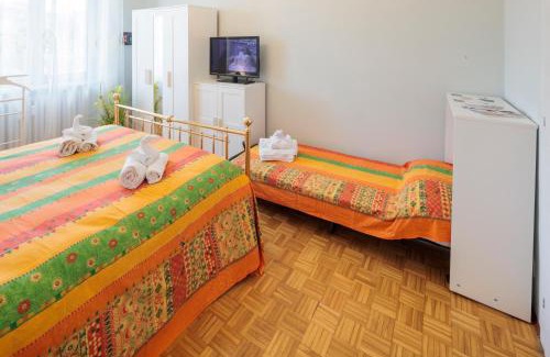 Cuneo Nuova Apartamento | Cuneo Centro -Elegante Dimora con Parcheggio&Bici