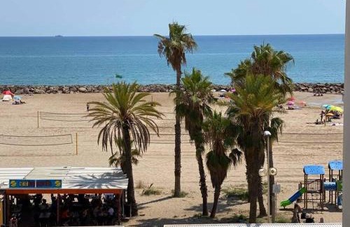 Cunit Apartamento | Cunit, front line with sea view