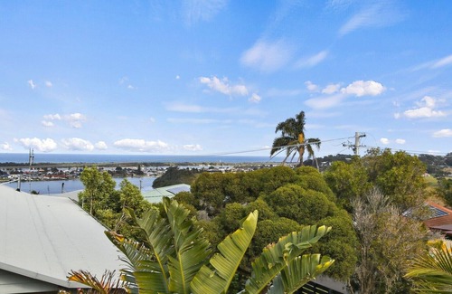 Lakes Entrance Casa | Cunninghame Views - Lakes Entrance