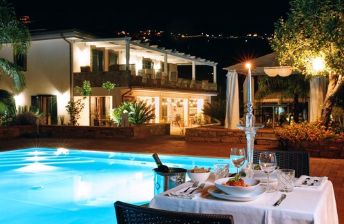 Castellabate Cama Y Desayuno | Cuore del Cilento Relais&Retreat