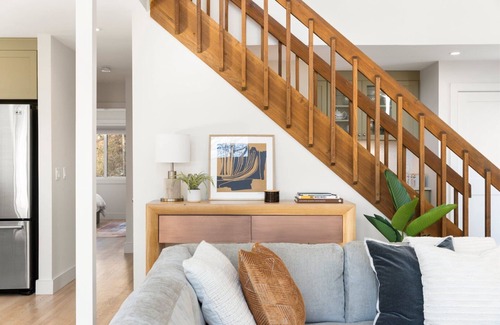 Salisbury Casa | Curated Contemporary for lakes, forest & ski hills