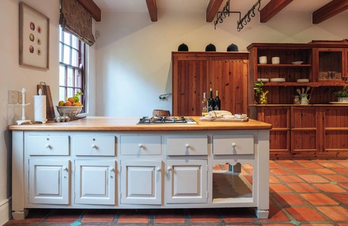Trawal Otro | Curated Farm Living in Stellenbosch’s Winelands | Regenerative Wine Farm Escape