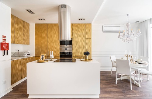 Santa Engracia Apartamento | Curcumin Gold Apartment, AC, Wifi !new!