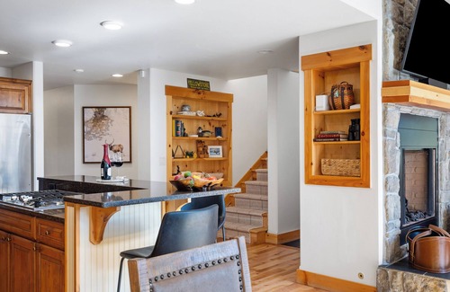 Big Sky Meadow Village Casa | Curley Bear Lodge | Big Sky Town Center