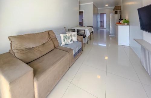 Praia da Armacao do Itapocoroi Apartamento | Curta Praia da Armação - Casa Tulipa