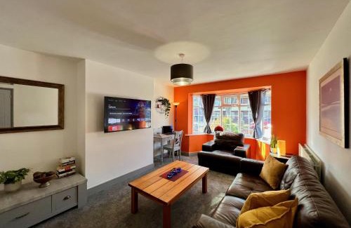 Cleethorpes Casa | Curzon House One - Great for Contractors or Family Holidays
