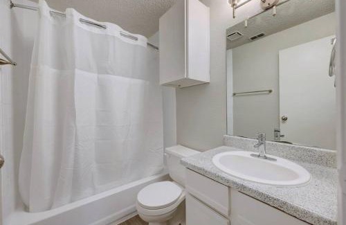 Milwood Apartamento | Cushy 2BD Apt Austin Texas
