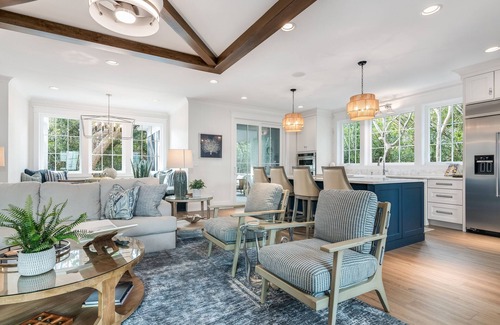 South Beach Casa | Custom build home with major upgrades; screened in porch and two newer golf carts.