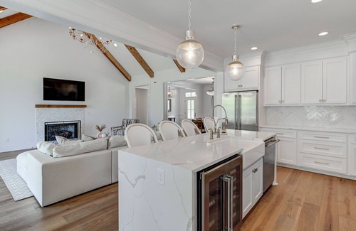 Irmo Otro | Custom built lake house on Lake Murray with New pool and hot tub!!