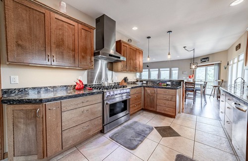Orick Casa | Custom home overlooking Redwood Creek Valley - hot tub, furnished deck & firepit