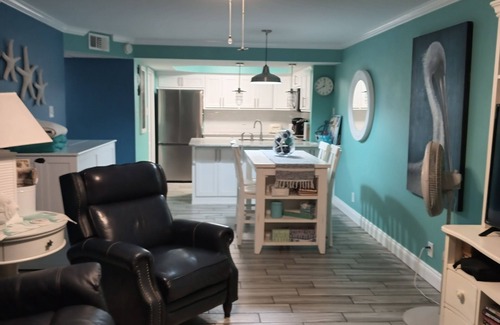 Gulf Lagoon Beach Condominio | Lindo, asequible, Mascotas bienvenidas