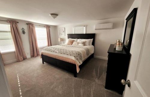 Diamond Hill Casa | Cute and Cozy 2bed-4 Miles to LU