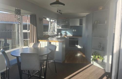 Leamington Casa | Cute and Cozy