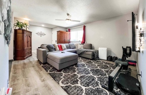 Prineville Casa | Cute and Updated Downtown Duplex