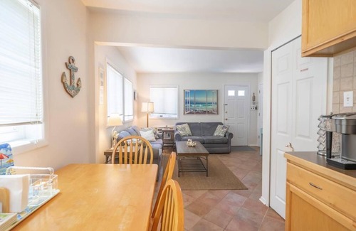 Stone Harbor Condominio | Cute Beach Block Condo