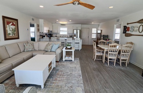Surf Side Shores Casa | Cute Bungalow w/small pool! Absolutely Beach Front!