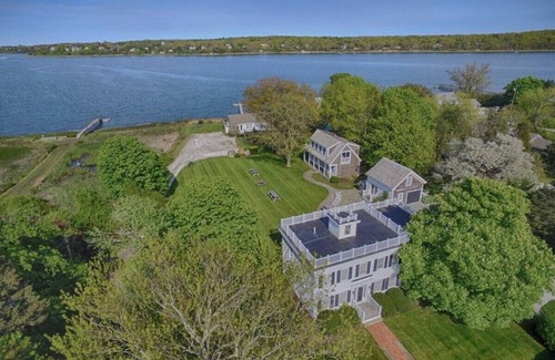 Orleans Casa | Cute Cottage Living by the Sea!