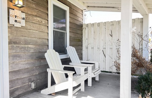 Ocean City Cabaña | Cute cottage near the boardwalk & bay with patio, outdoor shower, & kitchenette