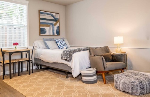 Centennial Cabaña | Cute cozy cottage
