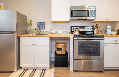 Centennial Cabaña | Cute cozy cottage
