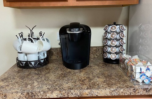 Waukegan Apartamento | Cute & Cozy for Family Gatherings