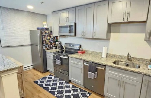 Braintree Apartamento | Cute, Cozy & Fully Equipped Apt. in Braintree MA