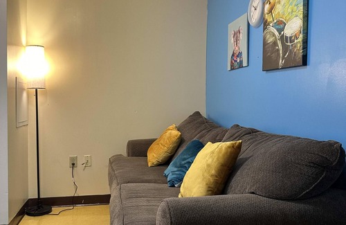 Downtown Pittsburgh Apartamento | Cute Downtown APT Quick Safe Walk to PPG Arena