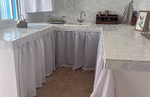 Salobrena Villa | Cute Fisherman’s Cottage