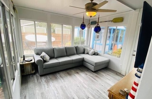 Grover Beach Casa | Cute Grover Beach cottage STR-0068