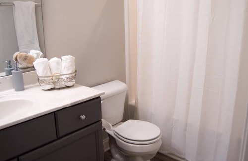 Fuquay-Varina Casa | Cute in FV