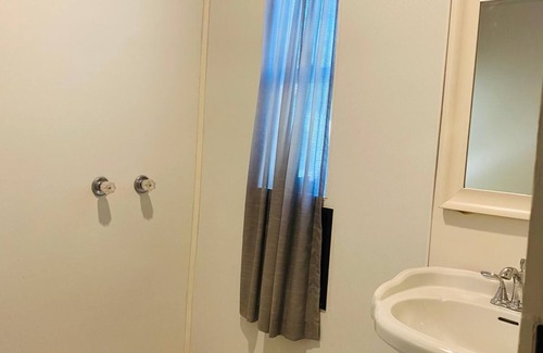 North Hollywood Apartamento | Cute little space in Noho Arts district near attractions, metro station