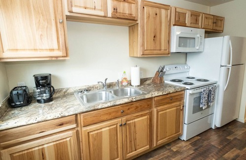 Prineville Condominio | Cute Newly Remodeled One Bed One Bath Home in Prineville