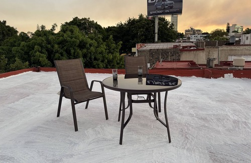 Providencia Apartamento | Cute Providencia Apartment one block from Midtown mall
