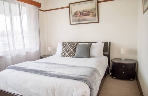 Hamlyn Heights Casa | Cute retro Geelong family haven
