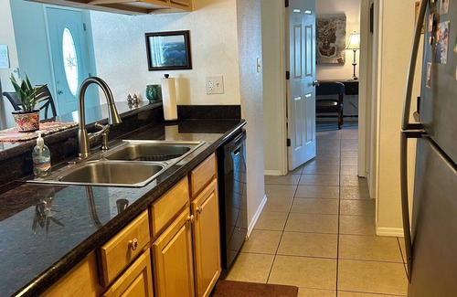 Bayview Condominio | Cute St Pete Condo near Gulfport