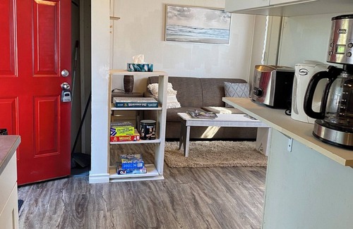 Wasaga Beach Apartamento | Cute Wasaga Beach Studio cottage 2 min. walk to beach 1!