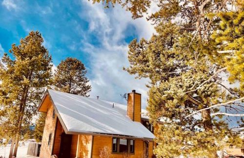 Big Sky Meadow Village Apartamento | Cutest Little Condo