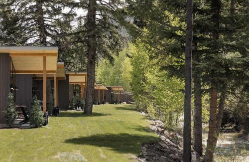 Grant Casa | Cutthroat Trout Cabin Near Trails Hike and Bike