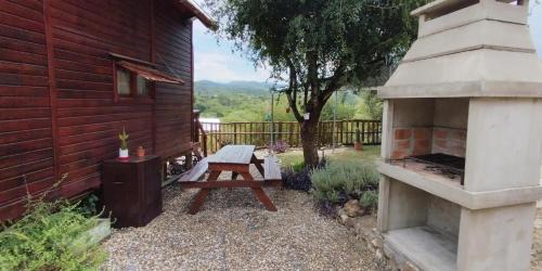 Alta Gracia Chalet De Esquí | CUYEN LA SERRANITA - Cabaña para 4 Personas
