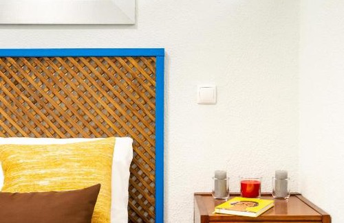 Carcavelos Apartamento | CVELOS Carcavelos Exquisite Retreat Near the Beach