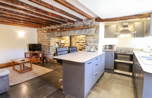 Llanbedr Casa | Cwm Yr Afon Cottage